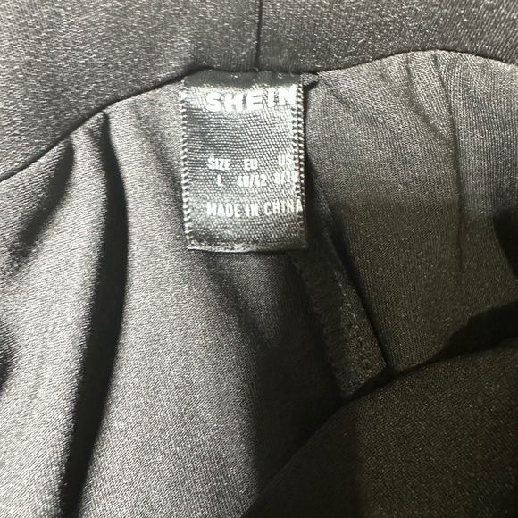 Fashion, nova size, small, two-piece, activewear, color, black, and white - Picture 6 of 7